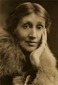 Woolf with fur collar,
1927
