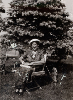 Ruth Mellor, 1955