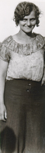 Anne Burlak, 1931