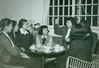 Teen Ager's discussion group, Yokohama, Japan, YWCA, January 1951
