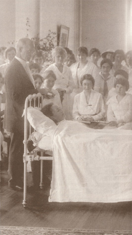 Dr. Houston in a clinic for Smith School of Social Work, 1919