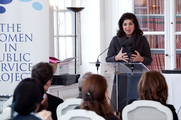 Farah Pandith speaking to a group in Paris