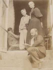 Adrian Stephen, Julia Stephen, and Henry James