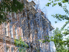 scaffolding on Burton
