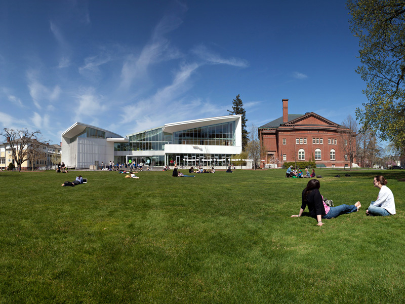 Grécourt Gate News Smith College
