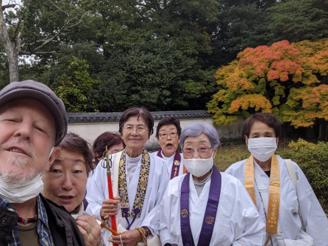 Jamie and Maki Hubbard with pilgrims on the 88 Shikoku Henro