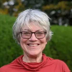 Portrait of Faye Hirsch