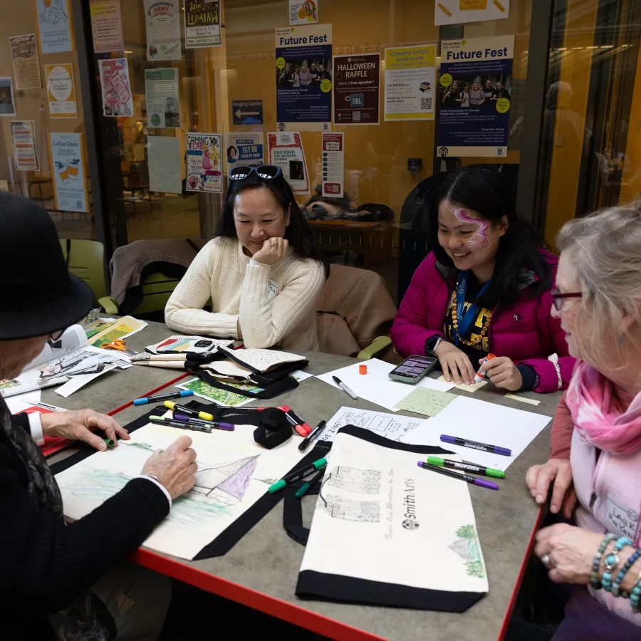Alums decorate SmithArts tote bags during Come Home to Smith