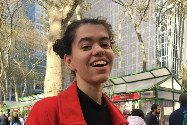 Sophie Friend near Bryant Park in NYC