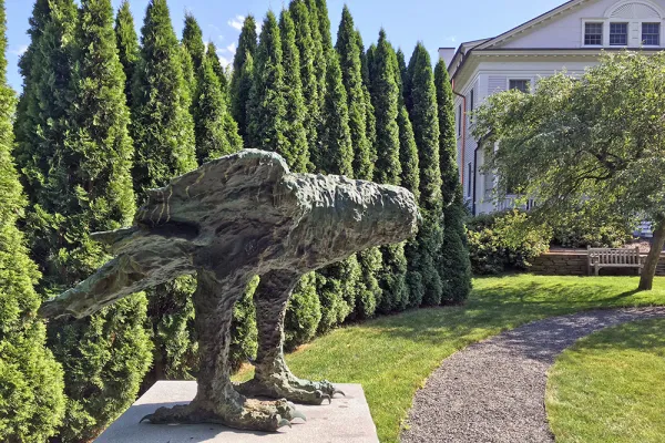 Leonard Baskin's sculpture of an owl