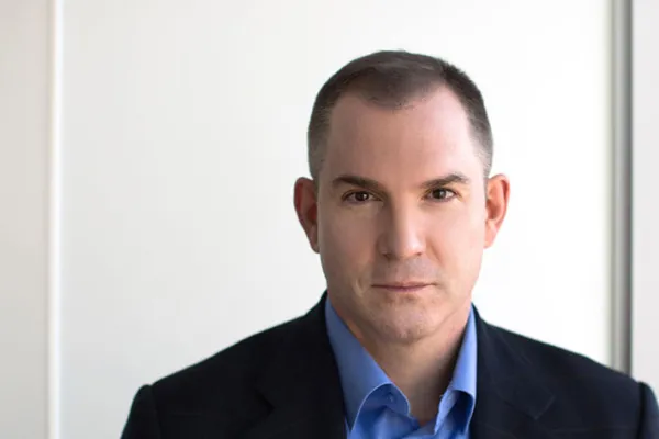 Frank Bruni headshot