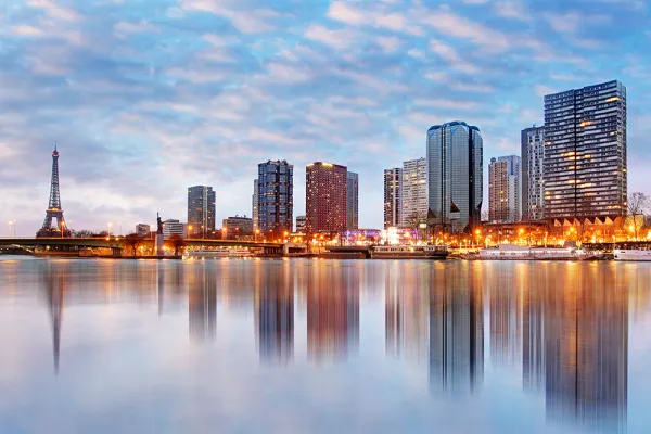 Paris skyline