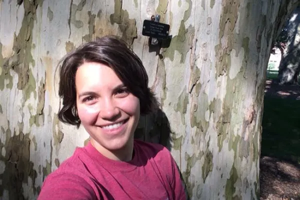 Taz Mueller '18 in a selfie with the London Planetree on Seelye Lawn, one of her favorite campus trees.