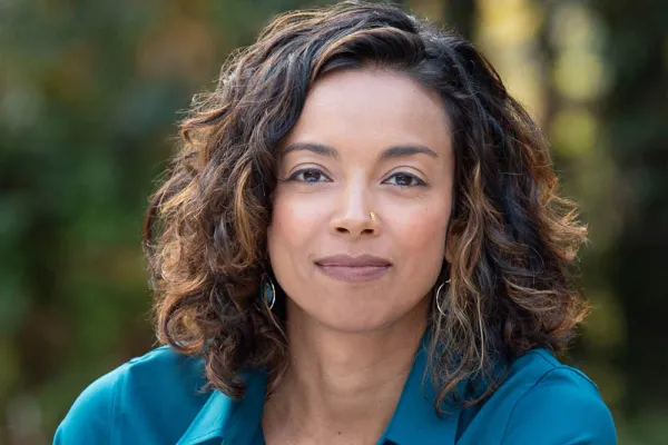 Smith College Medalist Vanessa Daniel ’00