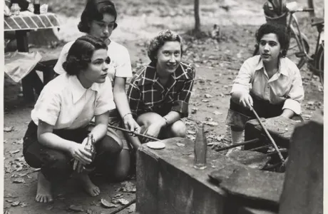 A group of Smith students outside on Mountain Day in 1950