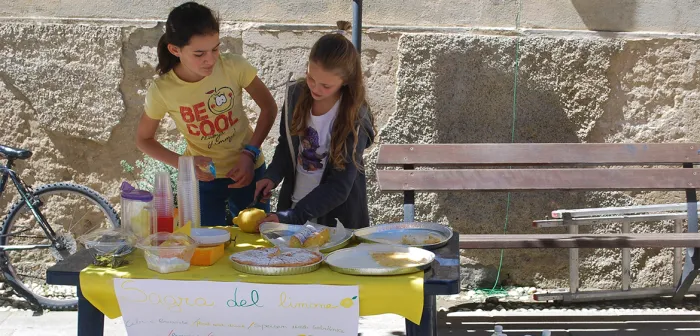 Italian children at a lemonade stand